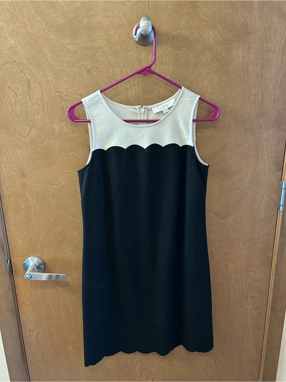 LOFT Black and Cream Scallop-Trim Sleeveless Shift Dress